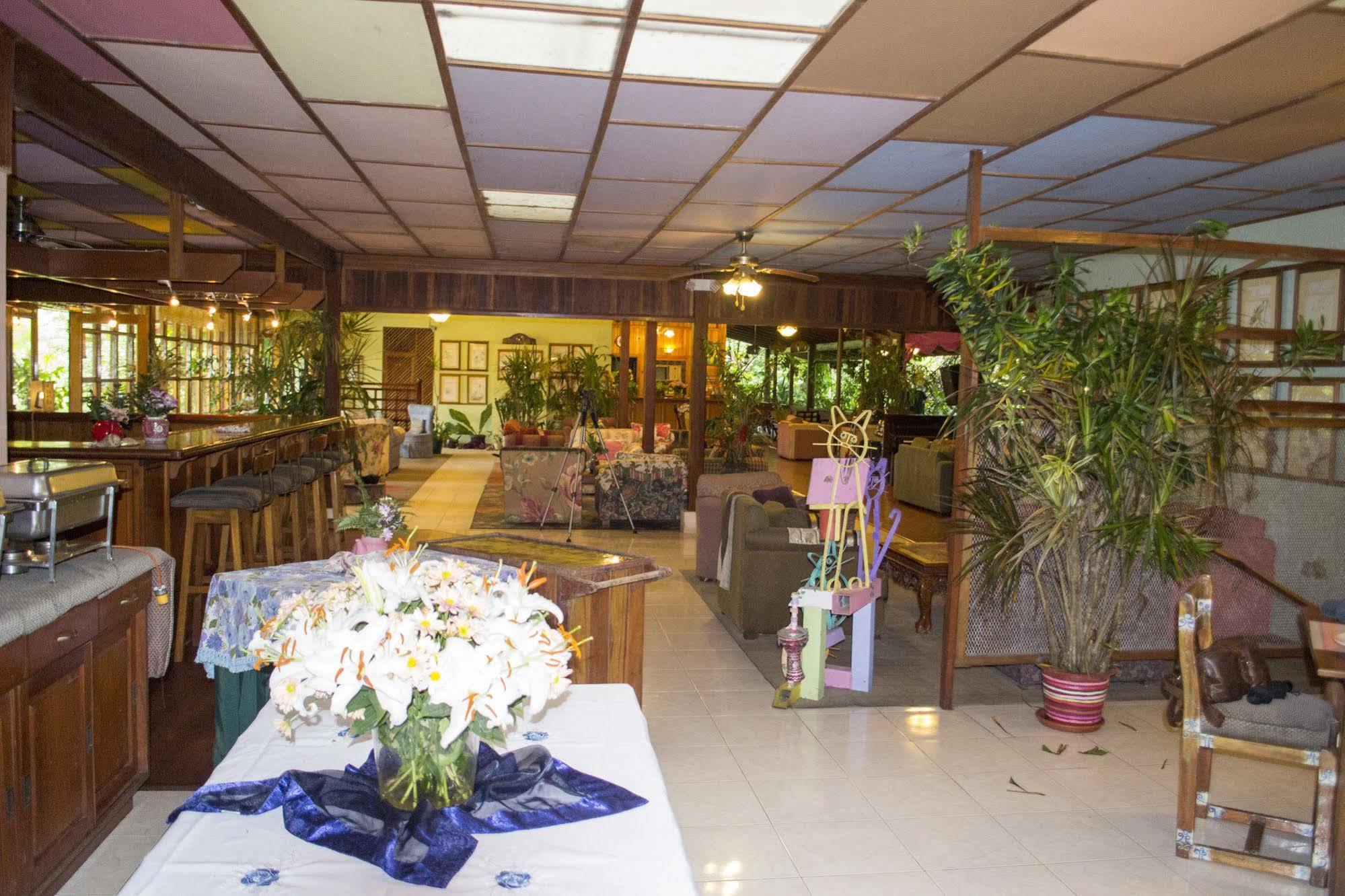 Lands In Love Hotel And Resort Colonia Palmareña Exterior foto
